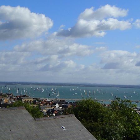 Halcyone Villa Cowes  Exteriér fotografie